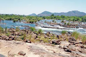 Cambambe and Other Hydropower Stations